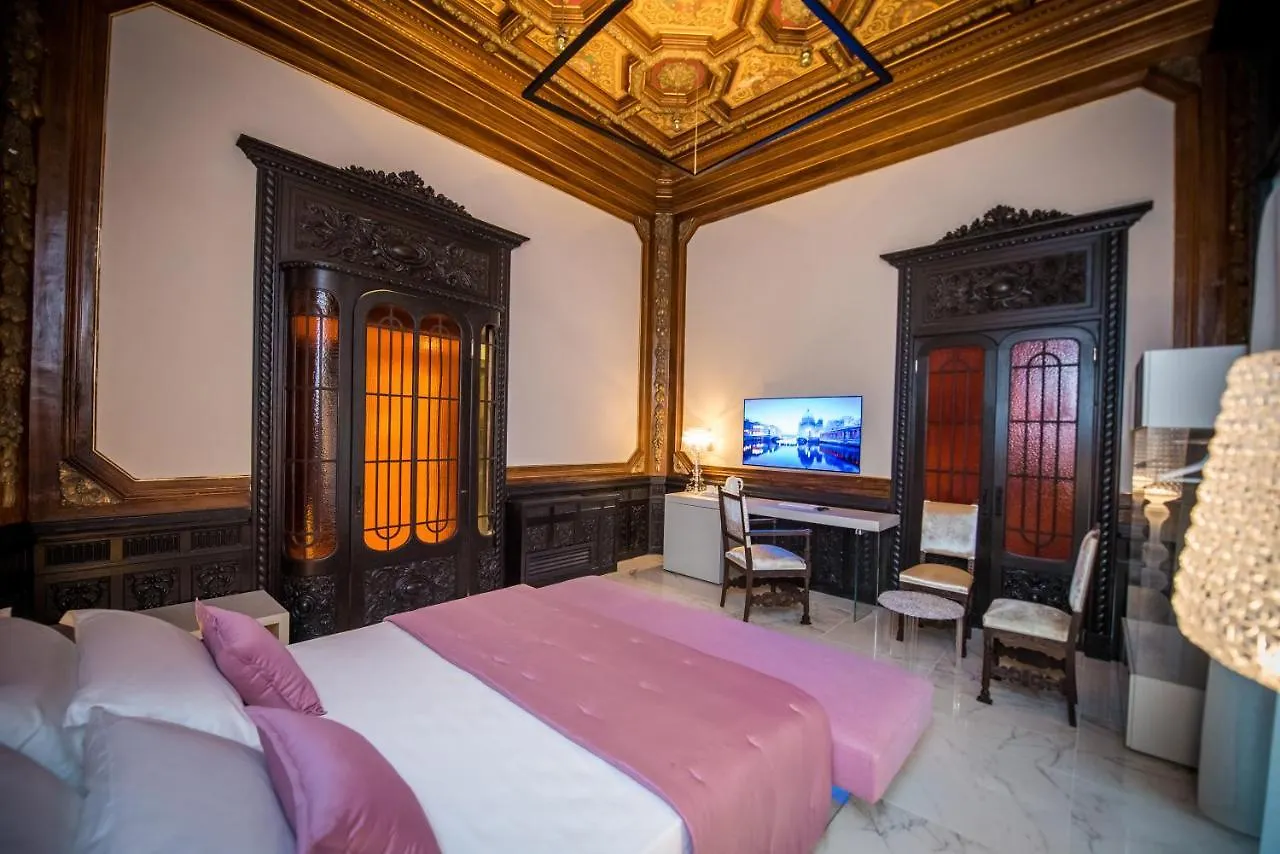 Palazzo Marletta Luxury House Hotel كاتانيا